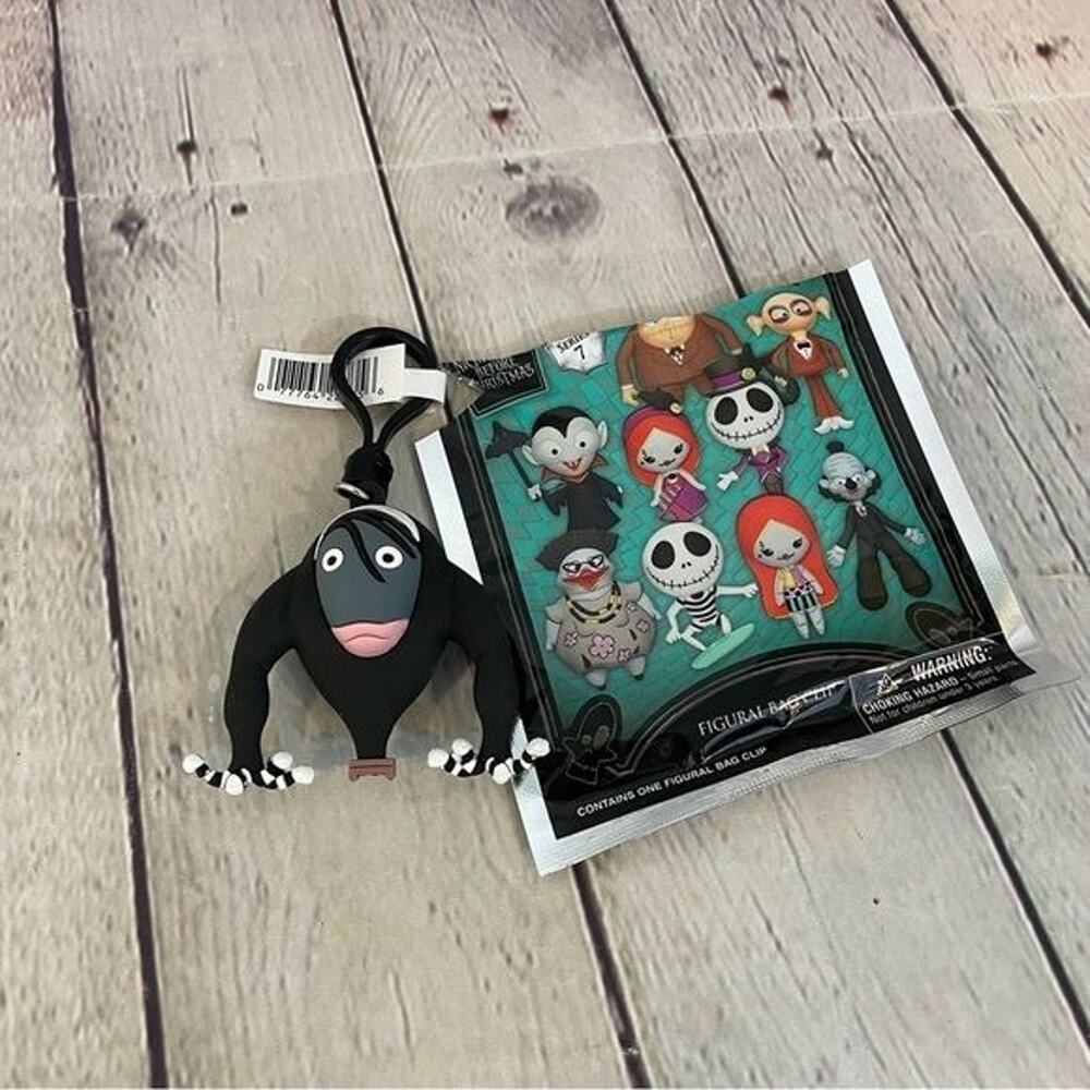 Disney Nightmare Before Christmas Exclusive B Figure Keychain